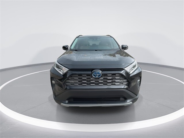 2020 Toyota RAV4 Hybrid Limited photo 3