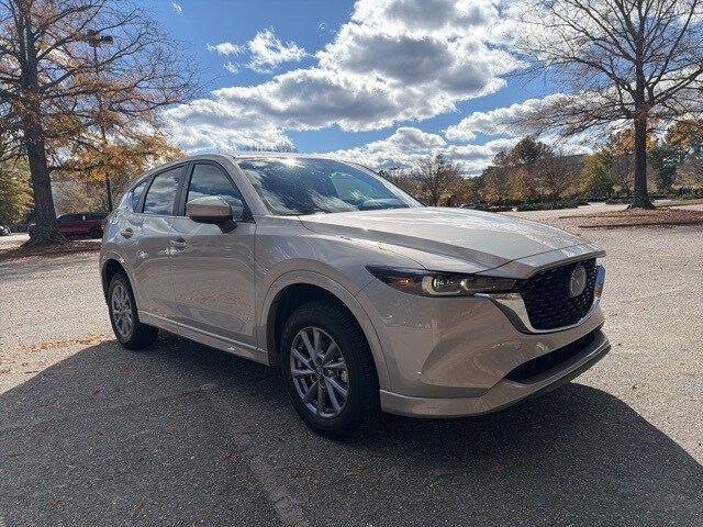 2025 Mazda CX-5 2.5 S Preferred photo 4