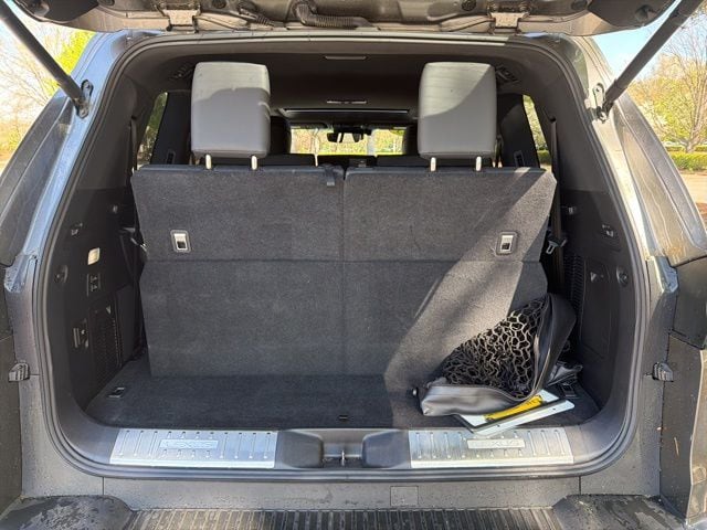 2023 Lexus LX Premium - Photo 21