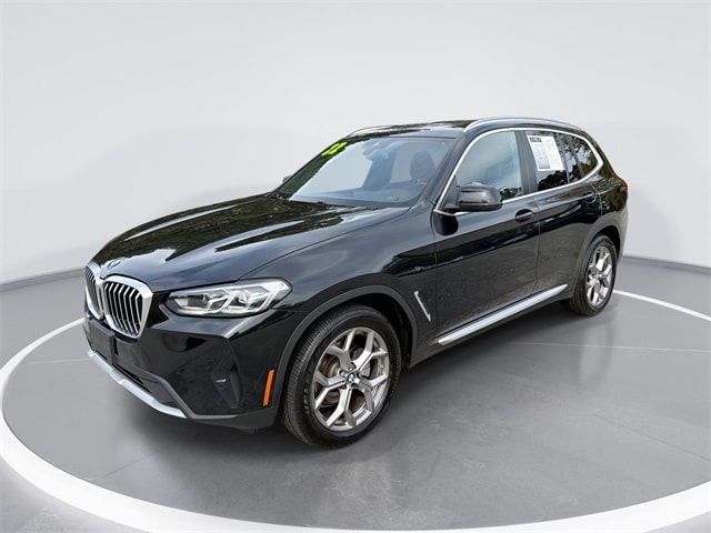 2022 BMW X3 30i's photo