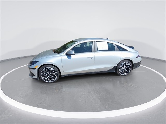 2023 Hyundai Ioniq 6 SEL photo 4