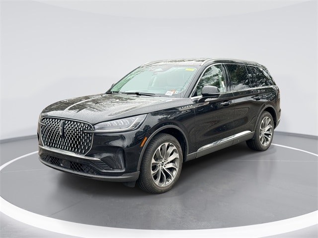 2026 Lincoln Aviator Premiere AWD's photo