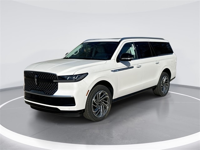 2025 Lincoln Navigator Reserve L's photo