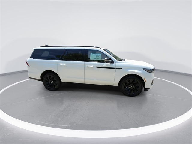 2025 Lincoln Navigator Reserve L - Photo 9