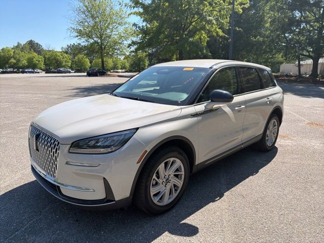 2023 Lincoln Corsair FWD's photo