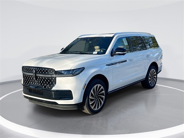2025 Lincoln Navigator