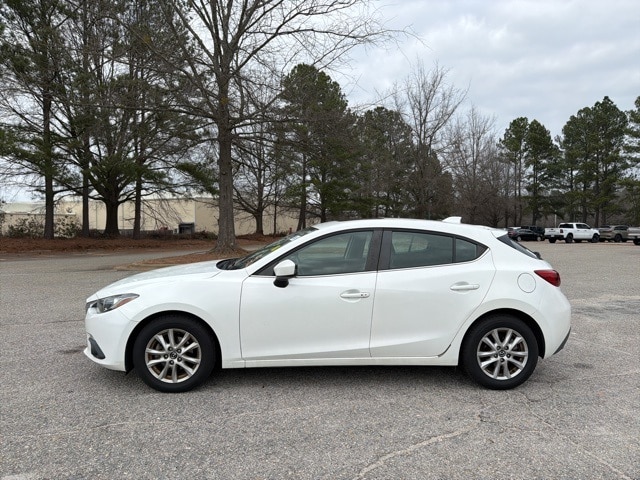 2016 Mazda MAZDA3 i Grand Touring's photo