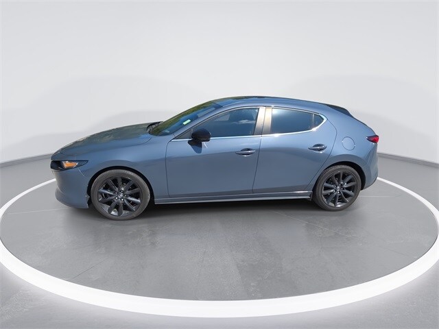 2022 Mazda Mazda3 Carbon photo 4