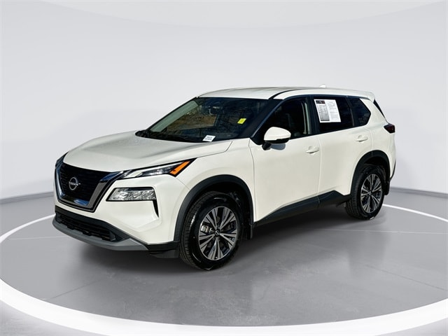 2023 Nissan Rogue SV's photo