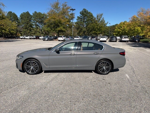 2022 Bmw 540i xDrive photo 2