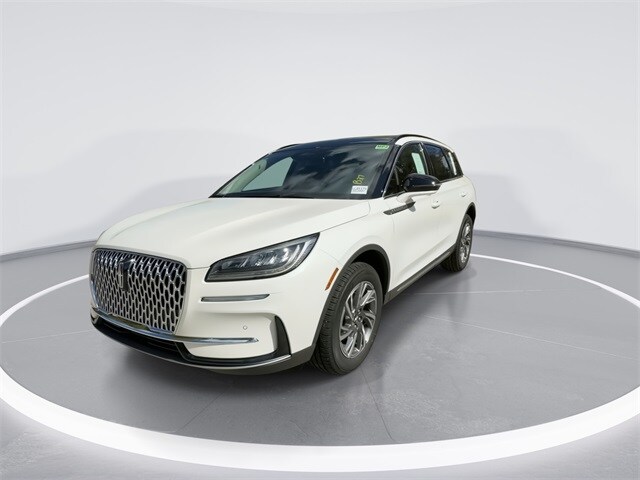 2026 Lincoln Corsair Premiere photo 4