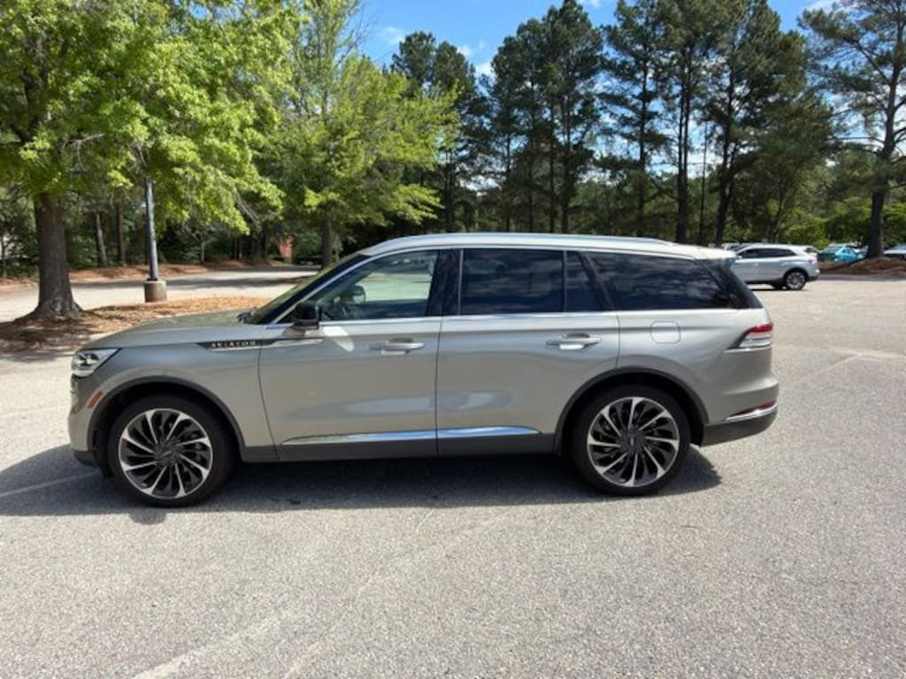Certified 2023 Lincoln Aviator Reserve SUV