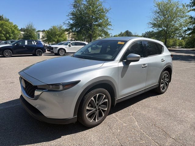 2023 Mazda CX-5 S Premium package Auto AWD's photo