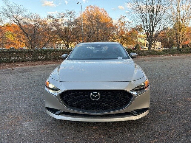 2025 Mazda Mazda3 2.5 s Preferred photo 2
