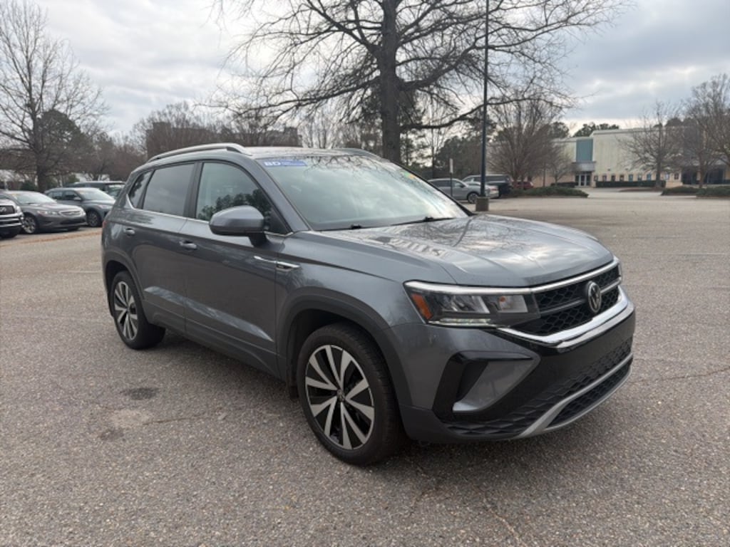Used 2022 Volkswagen Taos 1.5T SE SUV