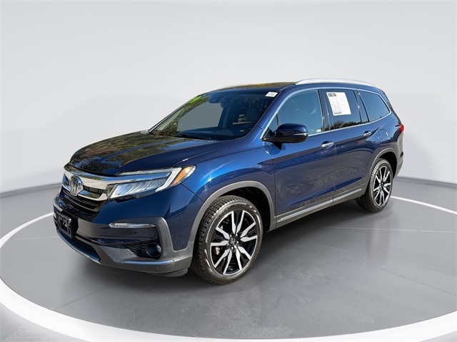2019 Honda Pilot Elite's photo