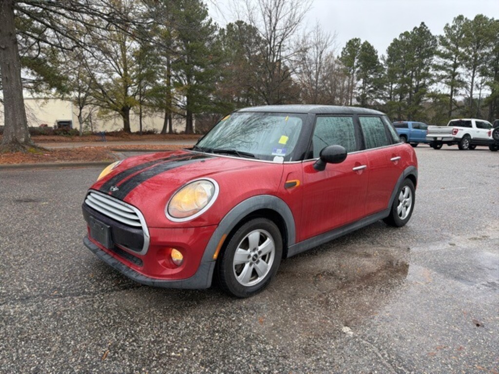 Used 2015 MINI Cooper Base Hatchback