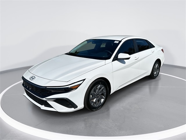 2024 Hyundai Elantra