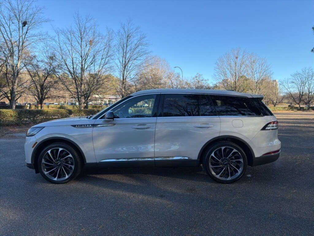 Certified 2025 Lincoln Aviator Reserve SUV