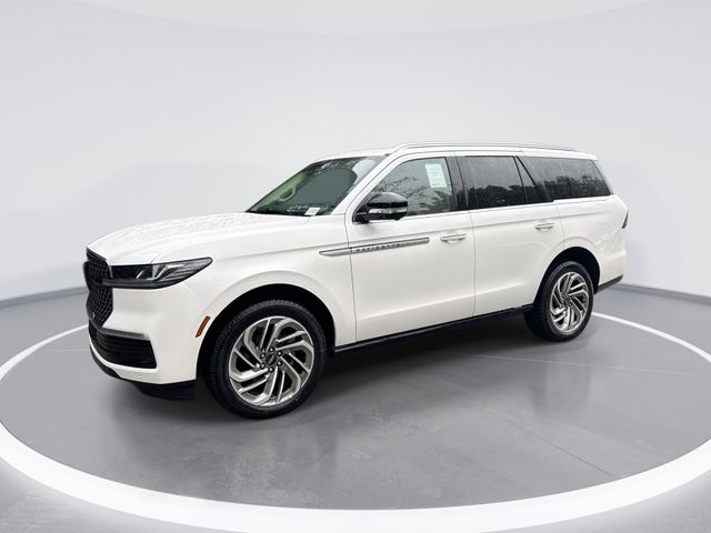 2027 Lincoln Navigator