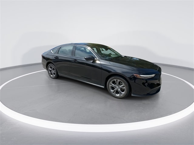Used 2024 Honda Accord EX with VIN 1HGCY1F33RA049201 for sale in Northfield, Minnesota