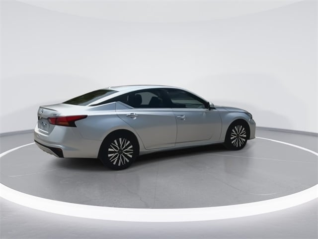 Used 2023 Nissan Altima SV with VIN 1N4BL4DV0PN338319 for sale in Cary, NC