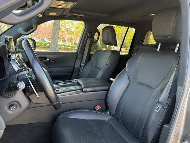 2023 Lexus LX Premium - Photo 9
