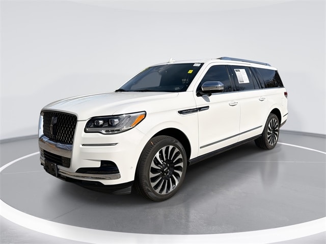 2023 Lincoln Navigator Black Label L's photo