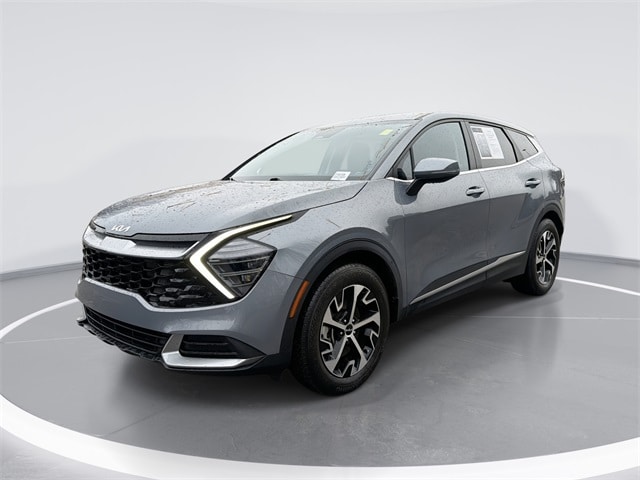 2024 Kia Sportage EX's photo