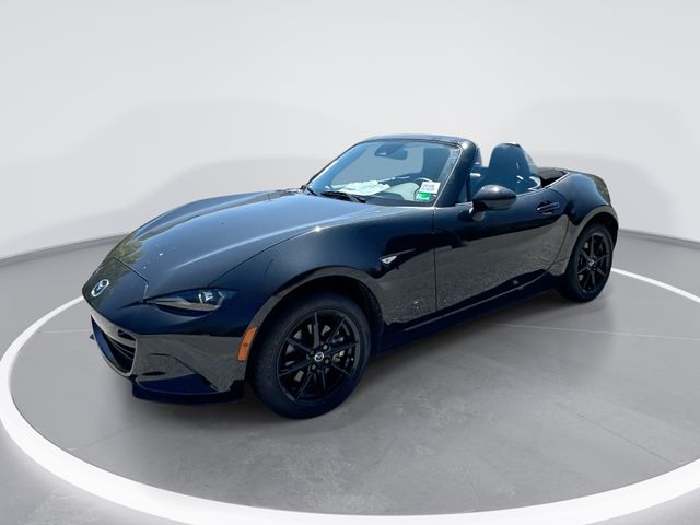 2025 Mazda MX-5 Miata Sport's photo