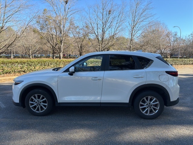 2023 Mazda CX-5 S Preferred package's photo