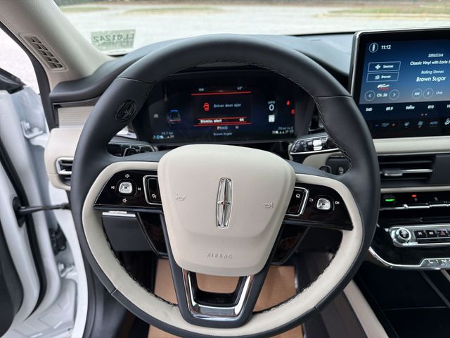 2026 Lincoln Corsair Premiere - Photo 14
