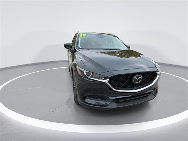 2018 Mazda CX-5 Touring photo 2