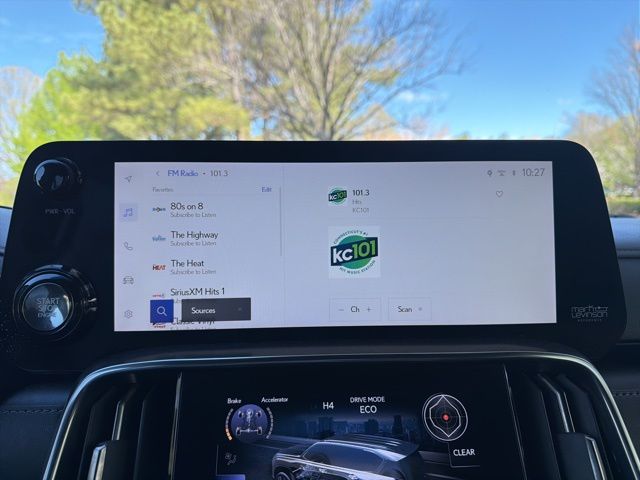 2023 Lexus LX Premium - Photo 14