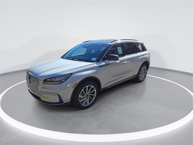 2025 Lincoln Corsair Premiere photo 4