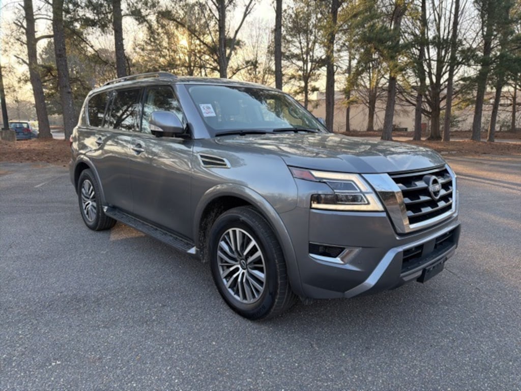 Used 2023 Nissan Armada SL SUV