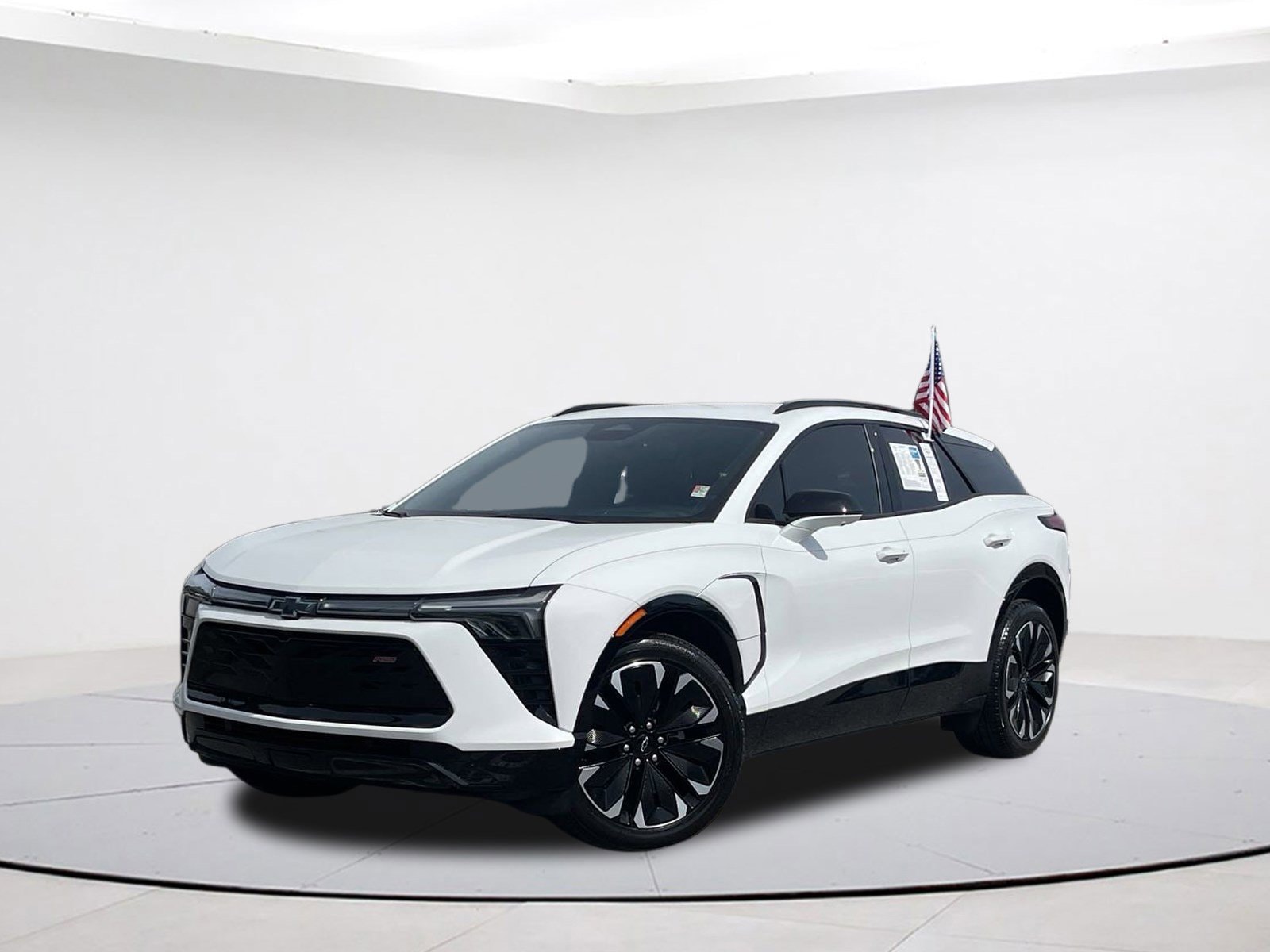 Used 2024 Chevrolet Blazer EV RS with VIN 3GNKDCRJ9RS157033 for sale in Jacksonville, NC
