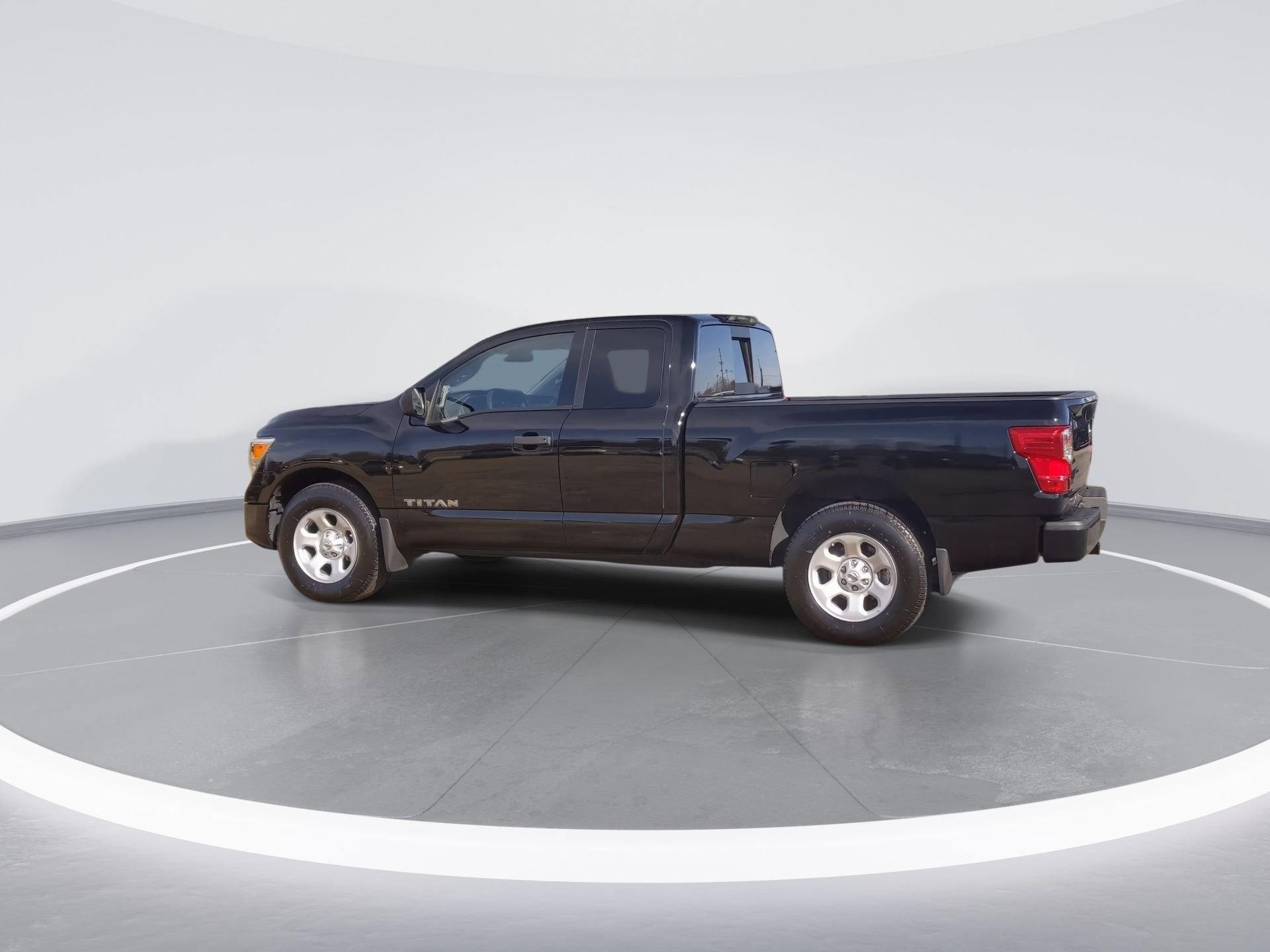 Used 2021 Nissan Titan S Truck King Cab