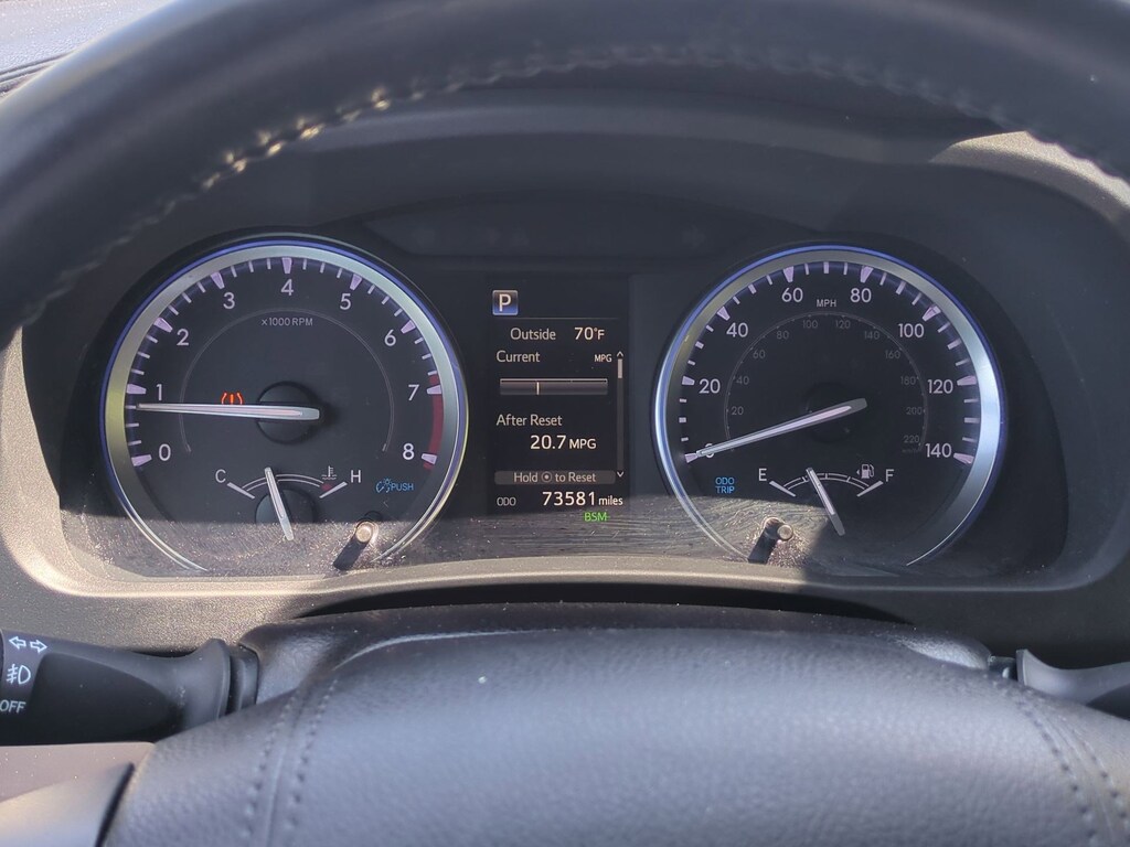 Used 2019 Toyota Highlander XLE XLE V6 FWD