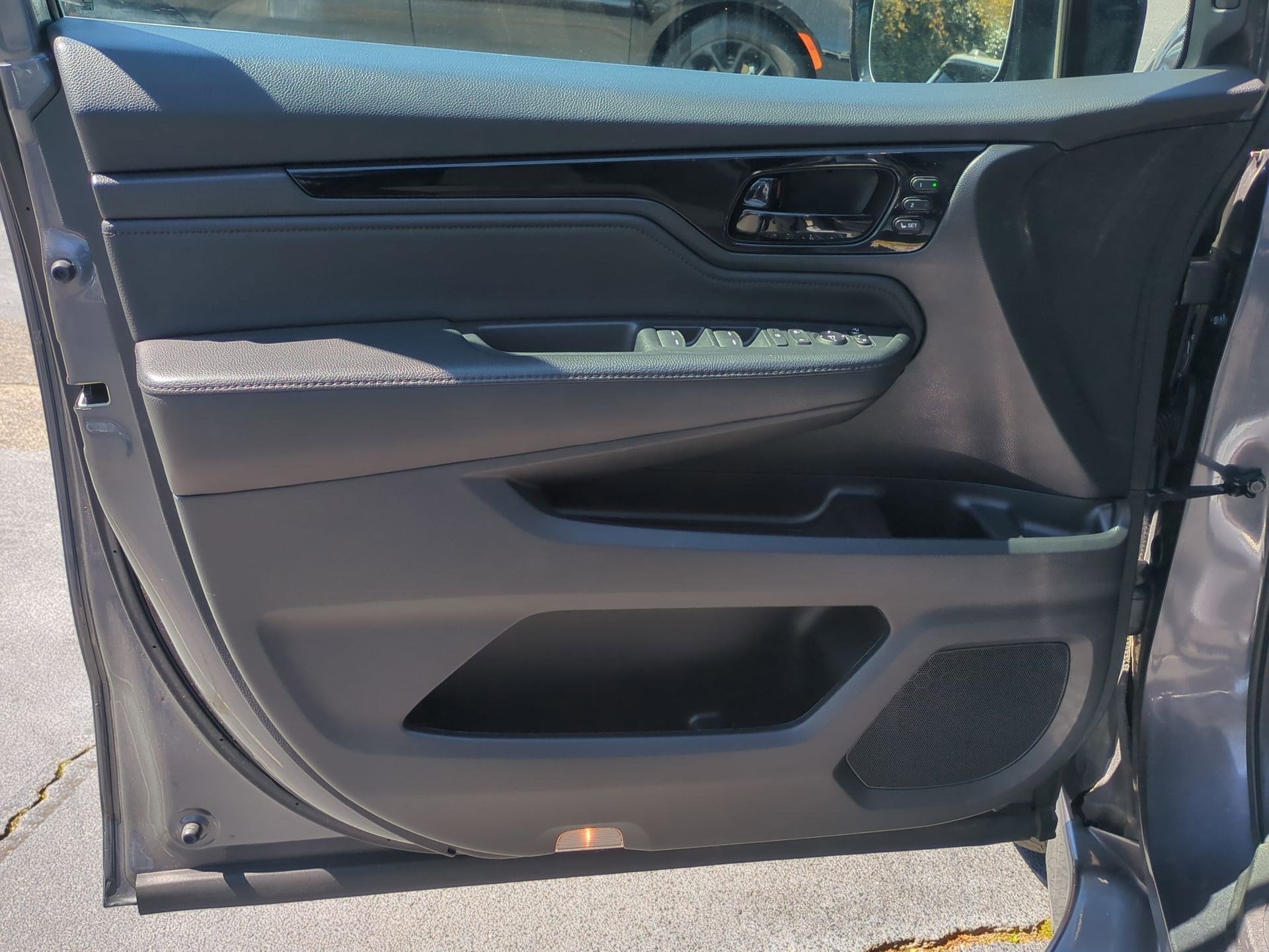 2021 Honda Odyssey Elite - Photo 22