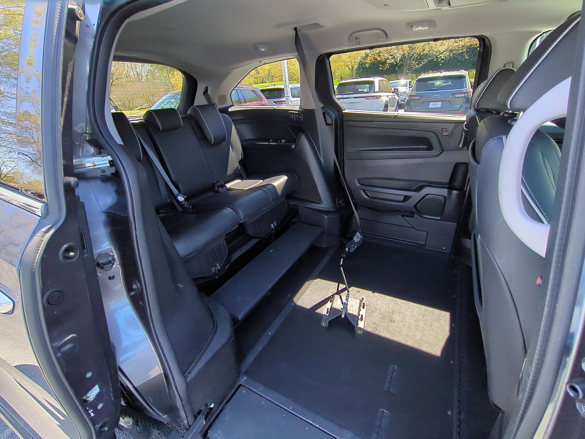 2021 Honda Odyssey Elite - Photo 31