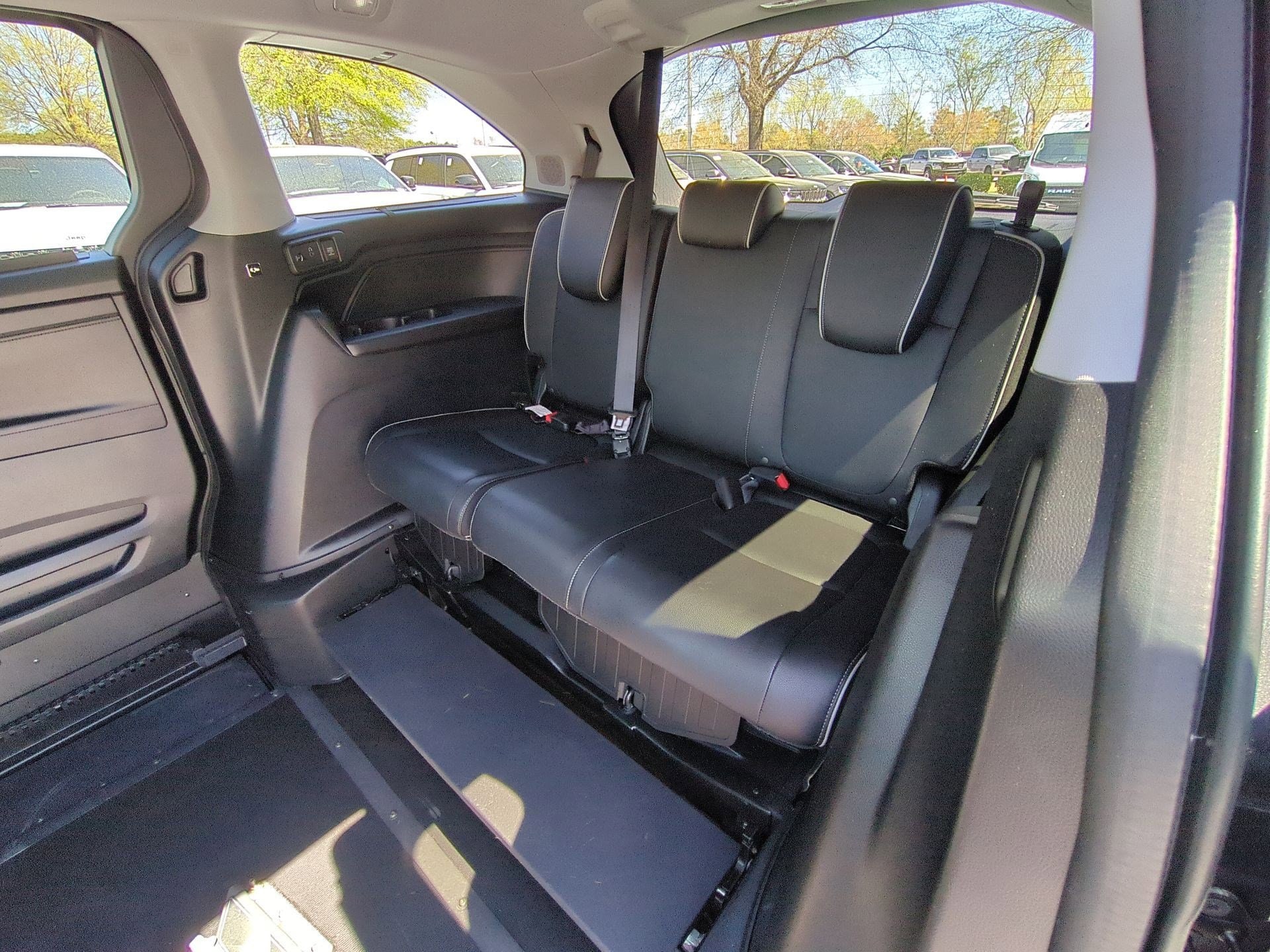 2021 Honda Odyssey Elite - Photo 29
