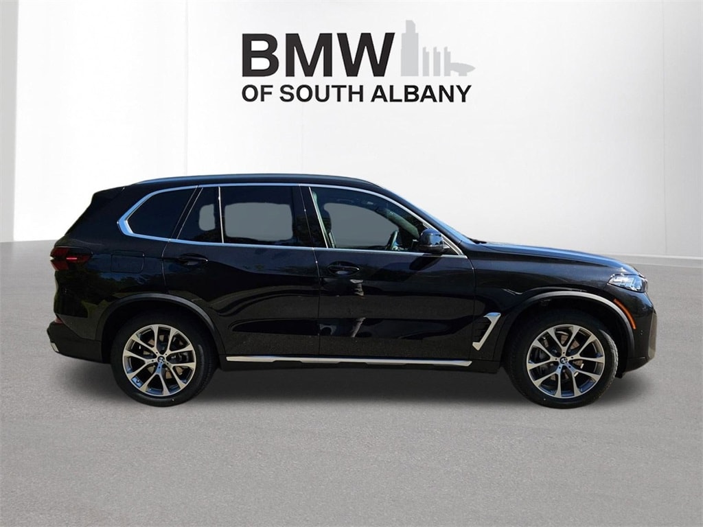 New 2026 BMW X5 xDrive40i SUV