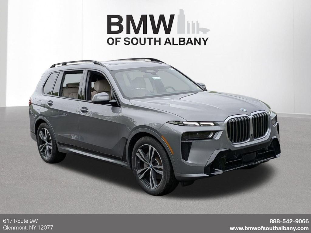 2026 BMW X7 xDrive40i's photo