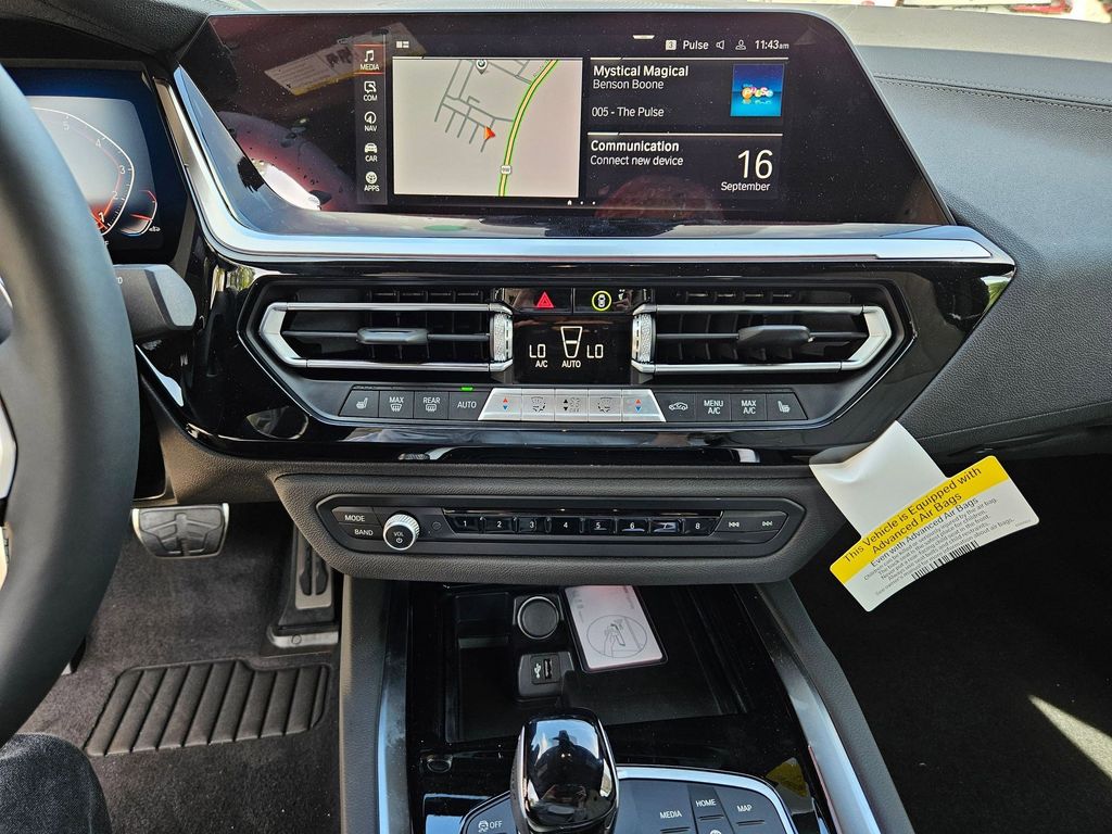 2026 BMW Z4 30i - Photo 15