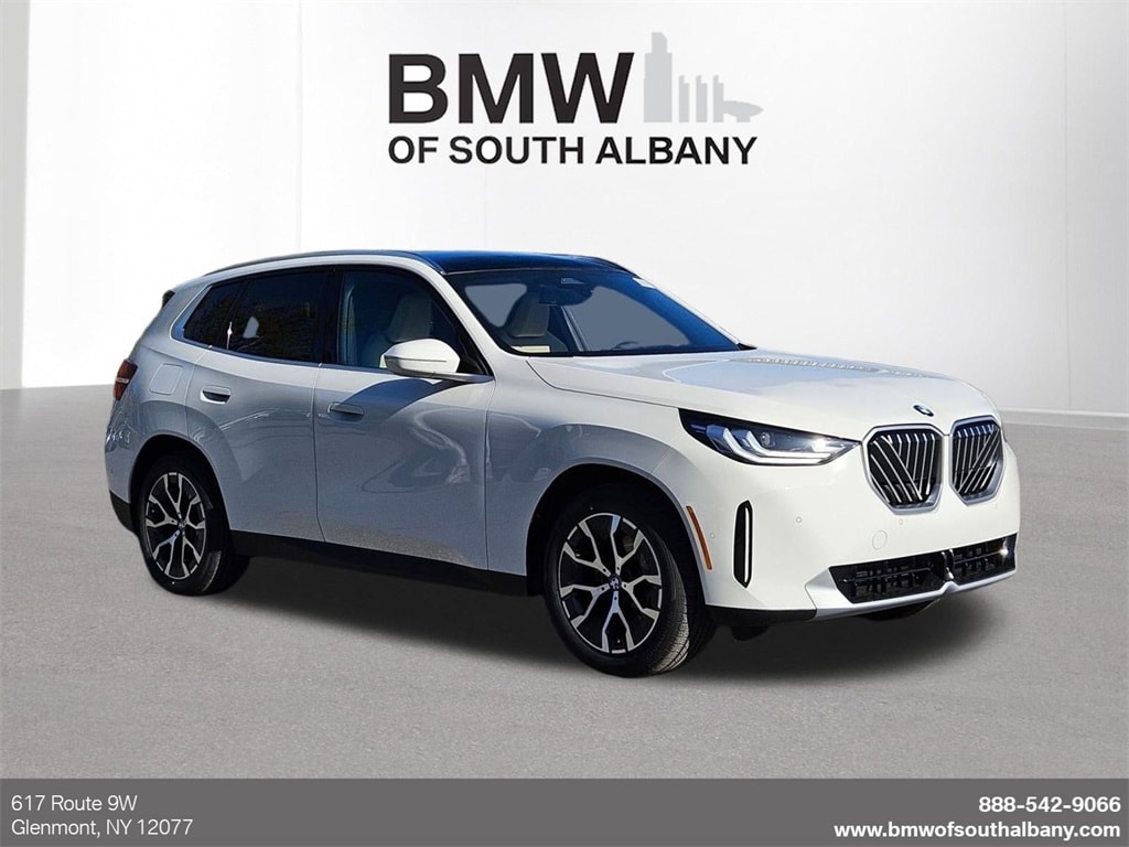 2026 BMW X3 30's photo