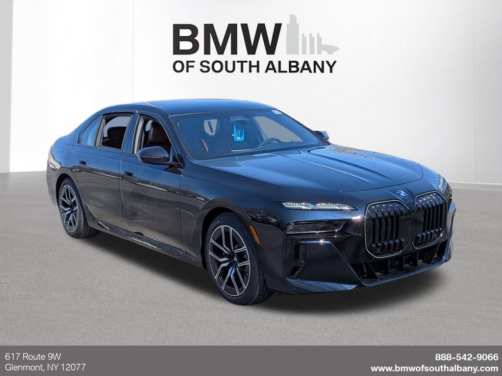 2026 BMW 7 Series 760i xDrive Sedan's photo