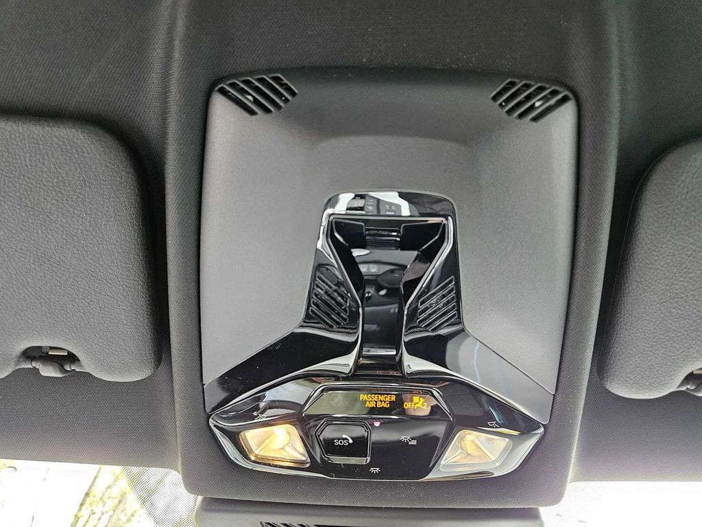 2026 BMW 2 Series 228 - Photo 17