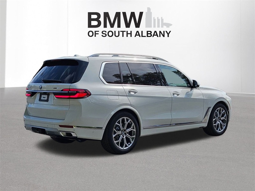 New 2026 BMW X7 xDrive40i SUV