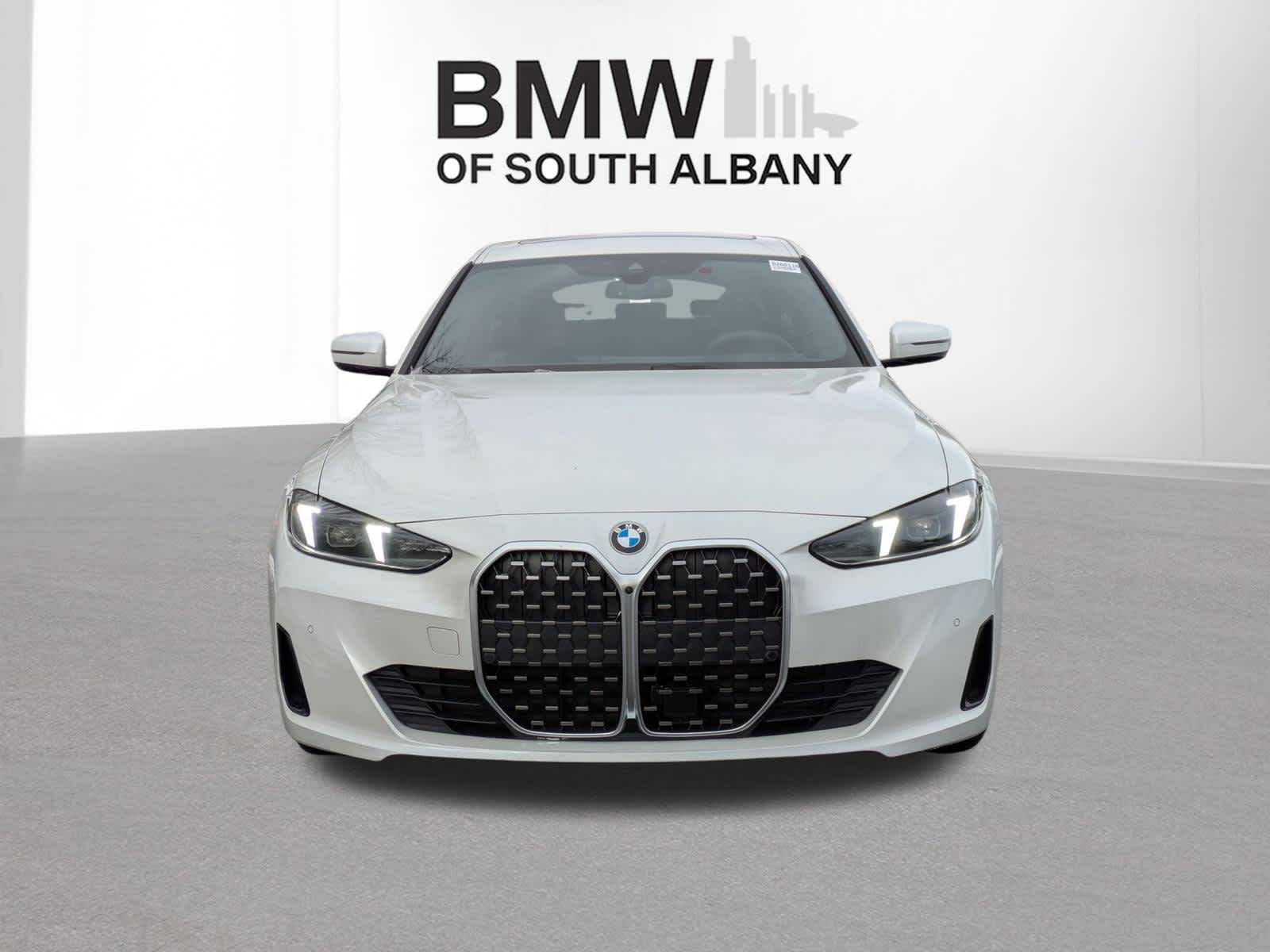 2026 BMW 4 Series 430i - Photo 8